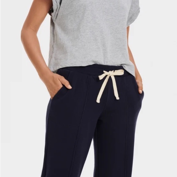 UGG Shannon Fleece Pants - Picture 4 of 11